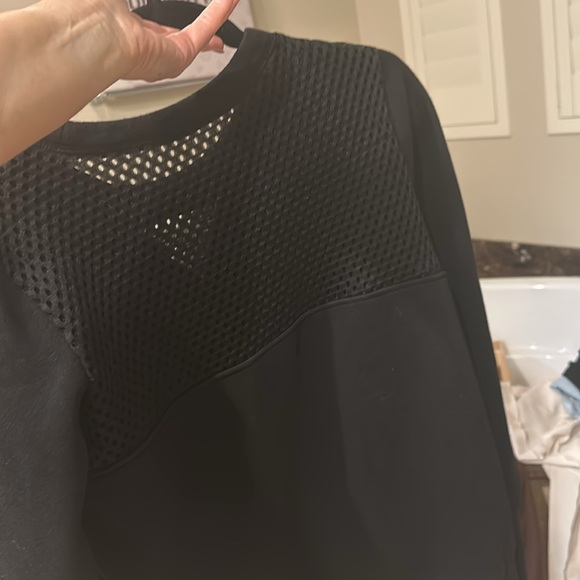 ALO Mesh Back Yoga Sweatshirt - Picture 3 of 4